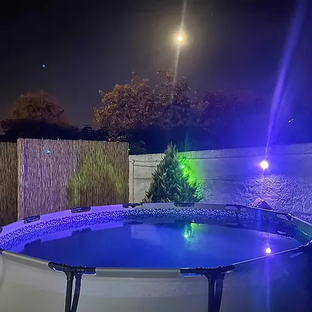 Anchor House Hostel Αλμπουφέιρα